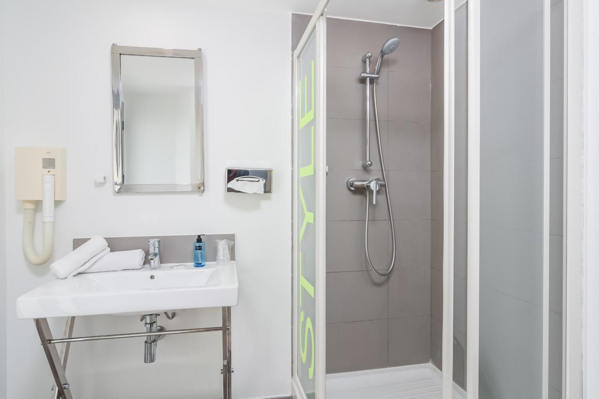 Urban Riviera Juan Les Pins - Queen Room Εξωτερικό φωτογραφία