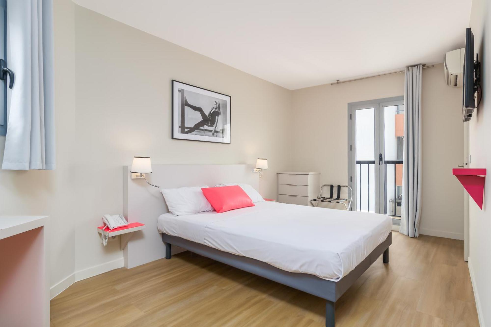 Urban Riviera Juan Les Pins - Queen Room Εξωτερικό φωτογραφία